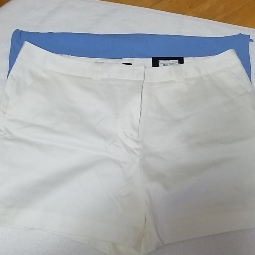 NWT White shorts